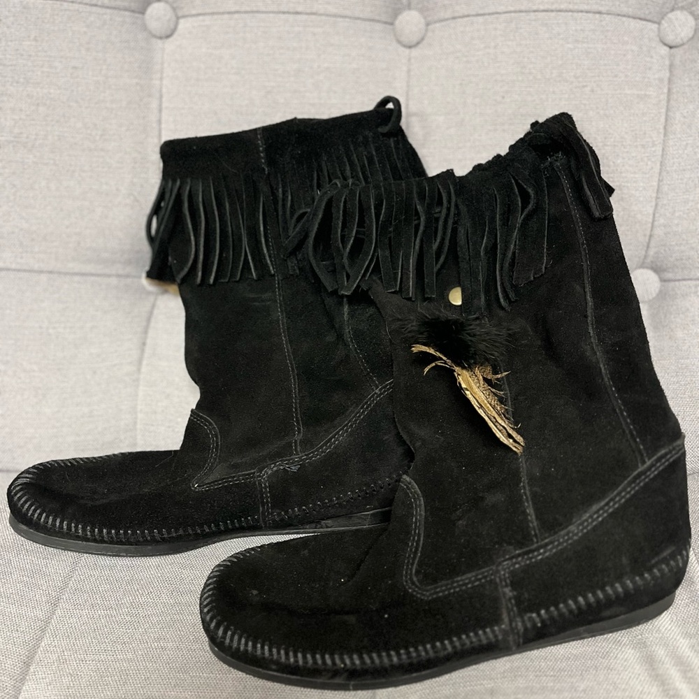 Minnetonka Black Suede Fringe Boots